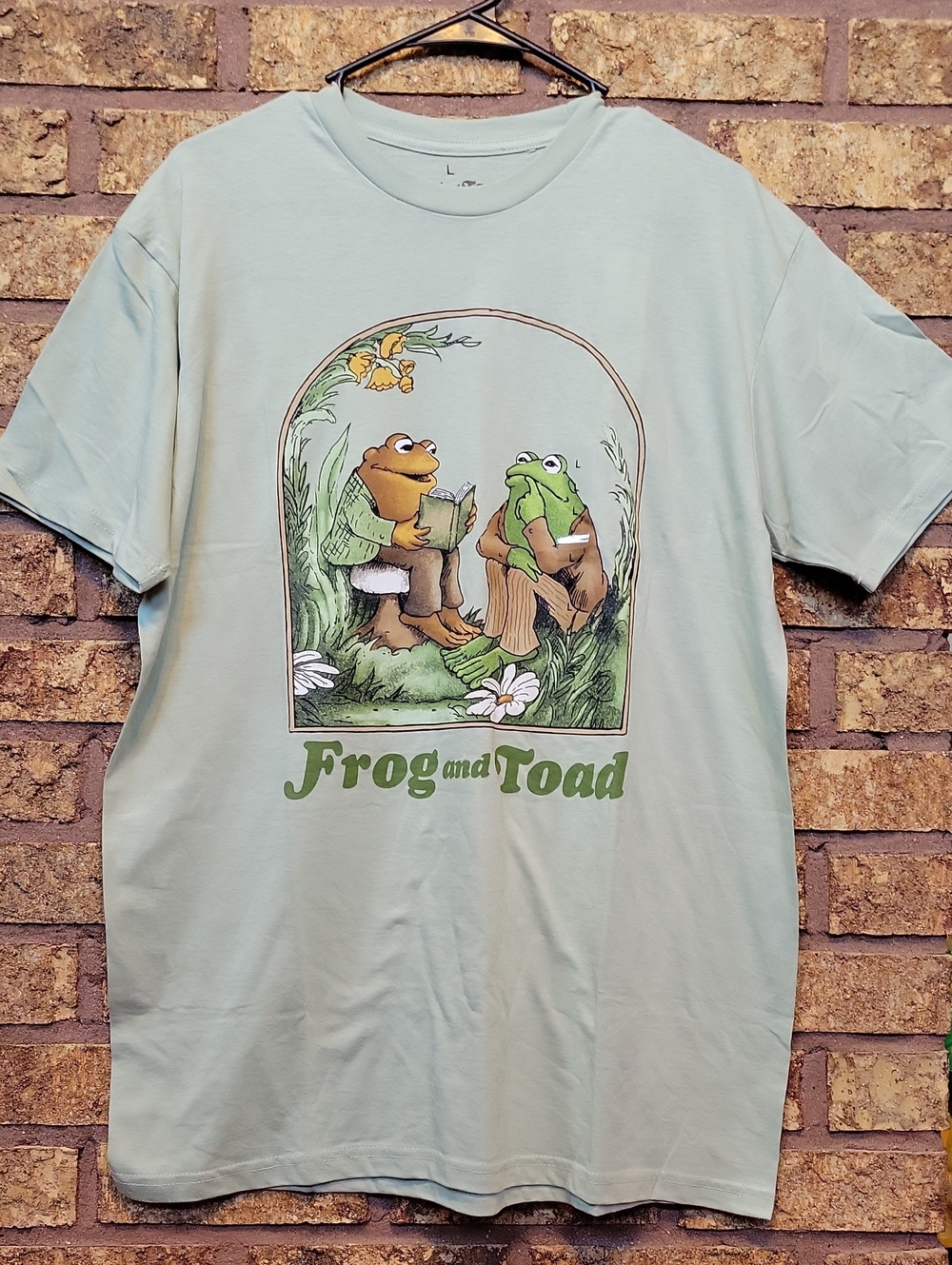 Frog and Toad Graphic Short Sleeve Tee Green Size Large Cotton Blend Casual